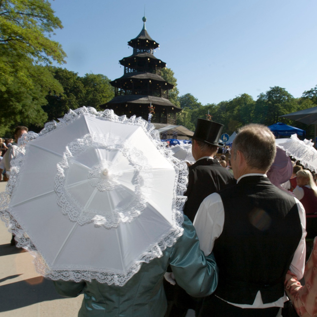 Kocherlball durch die Linse - Tracht, Tanz & Tradition bei Morgengrauen